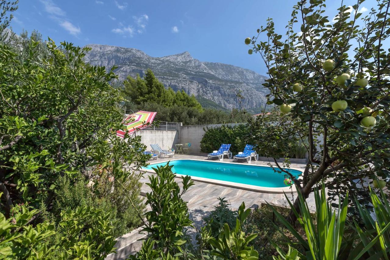 Apartments Vele Makarska Exteriör bild